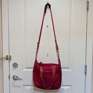 GUC FWD Forward With Design Maroon Expandable Tote Bag